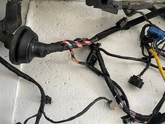 2021-2024 KIA K5 ENGINE BAY ROOM FUSE BOX WIRE WIRING HARNESS 91400L3020