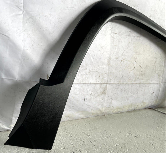 25-26 CHEVROLET EQUINOX FRONT RIGHT SIDE WHEEL ARCH FLARE MOLDING 1.5L