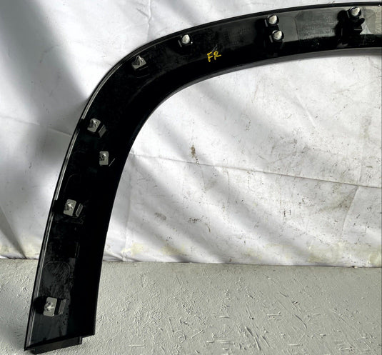 25-26 CHEVROLET EQUINOX FRONT RIGHT SIDE WHEEL ARCH FLARE MOLDING 1.5L