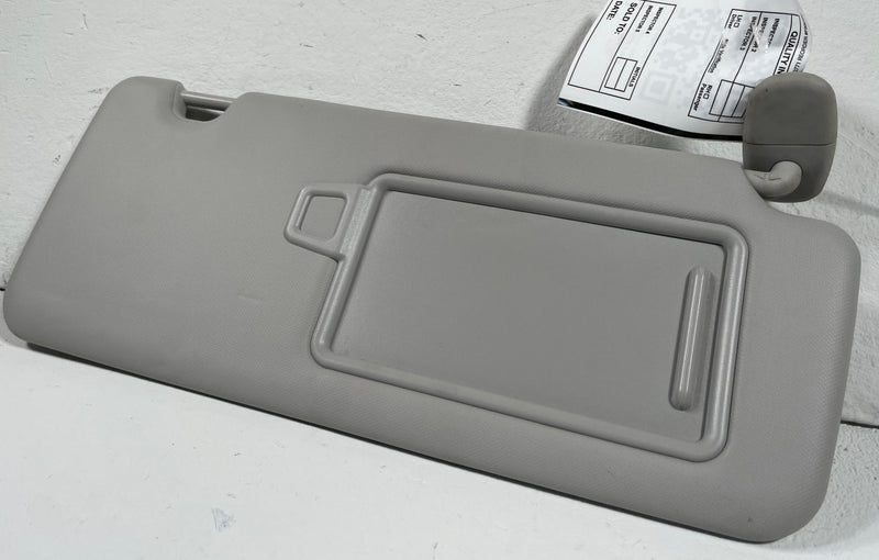 Load image into Gallery viewer, 22-25 HYUNDAI TUCSON FRONT RIGHT PASSENGER SIDE SUNVISOR SUN VISOR GRAY # 113003
