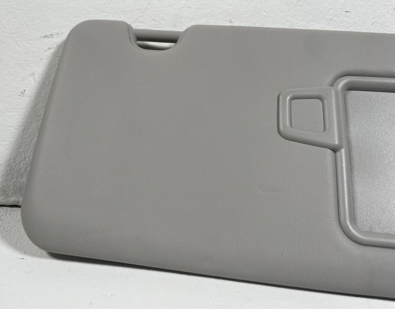Load image into Gallery viewer, 22-25 HYUNDAI TUCSON FRONT RIGHT PASSENGER SIDE SUNVISOR SUN VISOR GRAY # 113003
