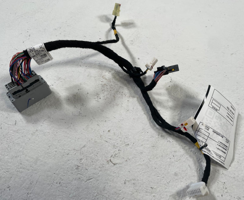Load image into Gallery viewer, 2022-23 GENESIS GV70 CENTER CONSOLE WIRE WIRING HARNESS 2.5L 91875-AR110 #107536
