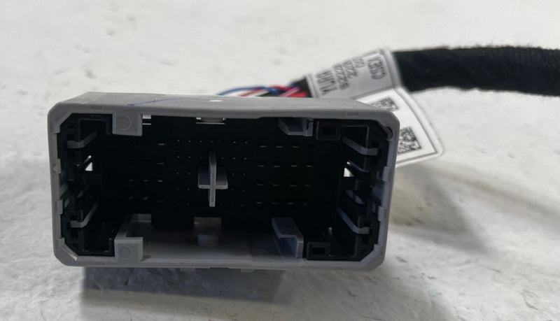 Load image into Gallery viewer, 2022-23 GENESIS GV70 CENTER CONSOLE WIRE WIRING HARNESS 2.5L 91875-AR110 #107536
