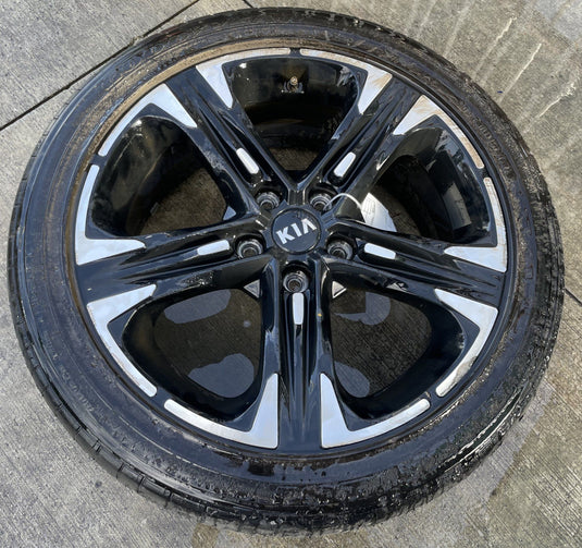 KIA K5 18x7-1/2 MACHINED BLACK ALLOY WHEEL RIM W/TIRE (ONLY#1) 2021-2024 #111798