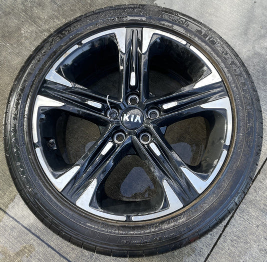 KIA K5 18x7-1/2 MACHINED BLACK ALLOY WHEEL RIM W/TIRE (ONLY#1) 2021-2024 #111800