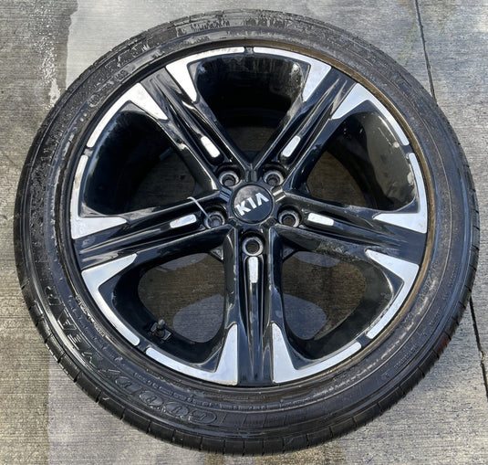 KIA K5 18x7-1/2 MACHINED BLACK ALLOY WHEEL RIM W/TIRE (ONLY#1) 2021-2024 #111800