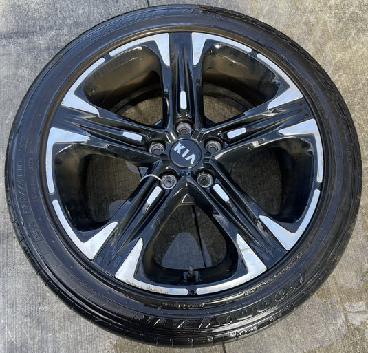 KIA K5 18x7-1/2 MACHINED BLACK ALLOY WHEEL RIM W/TIRE (ONLY#1) 2021-2024 #111799