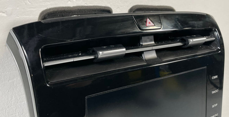 Load image into Gallery viewer, 23-24 HYUNDAI TUCSON DASH AUDIO AC CLIMATE DISPLAY SCREEN CONROL PANEL # 107692

