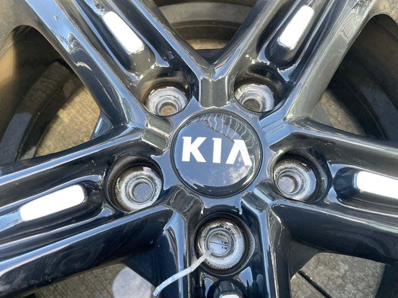 Load image into Gallery viewer, KIA K5 18x7-1/2 MACHINED BLACK ALLOY WHEEL RIM W/TIRE (ONLY#1) 2021-2024 #111799
