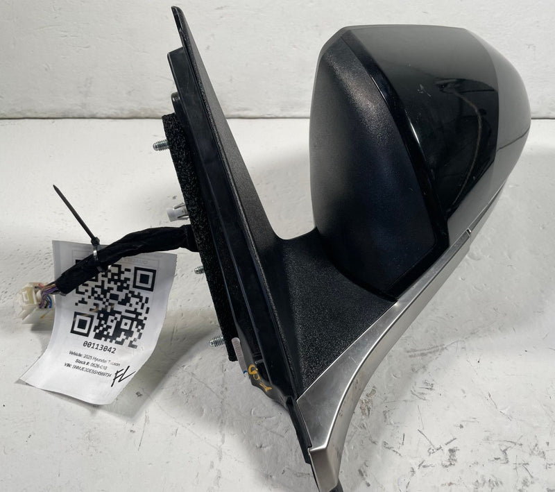 Load image into Gallery viewer, 2025-2026 HYUNDAI TUCSON FRONT LEFT SIDE REAR VIEW DOOR MIRROR W/ CAMERA #113042
