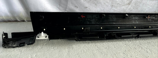 25-26 CHEVROLET EQUINOX FRONT RIGHT SIDE ROCKER PANEL SKIRT MOLDING 1.5L