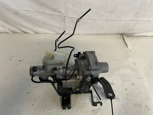 2021-2023 ACURA TLX BRAKE MASTER CYLINDER W/ RESERVOIR 57306-TGV-A02
