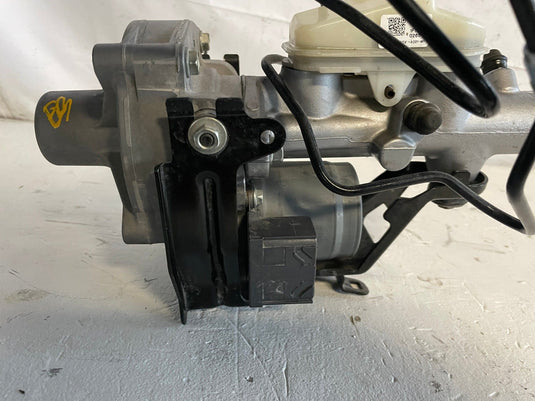 2021-2023 ACURA TLX BRAKE MASTER CYLINDER W/ RESERVOIR 57306-TGV-A02