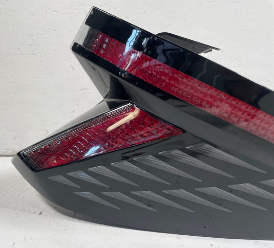 2022-2026 HYUNDAI TUCSON REAR RIGHT PASSENGER SIDE OUTER TAILLIGHT LAMP