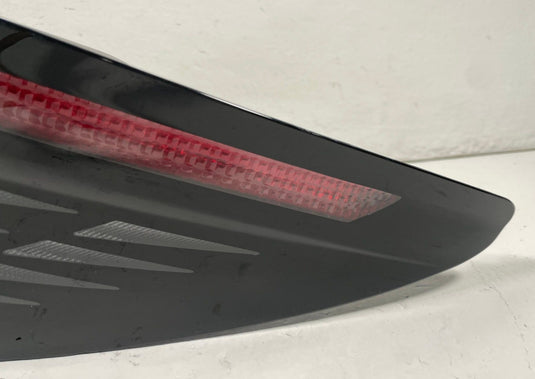 2022-2026 HYUNDAI TUCSON REAR RIGHT PASSENGER SIDE OUTER TAILLIGHT LAMP