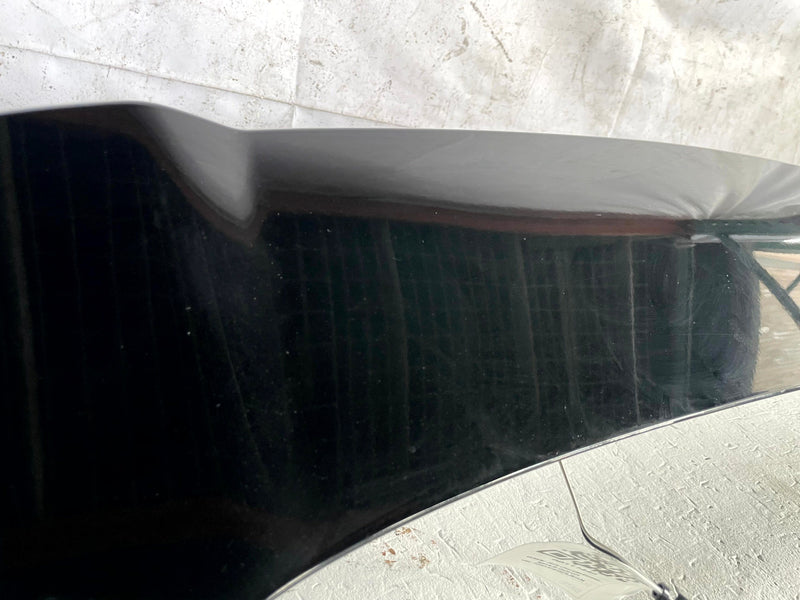 Load image into Gallery viewer, 2025-2026 CHEVROLET EQUINOX TAILGATE ROOF SPOILER &amp; LIGHT BLACK (WA384A) #112440

