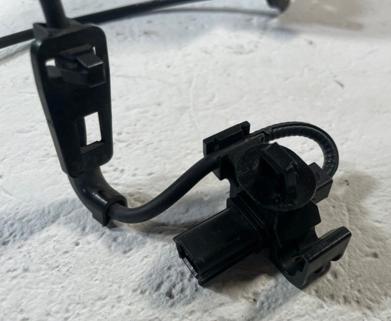 Load image into Gallery viewer, 2022-2025 HONDA CIVIC FWD FRONT LEFT DRIVER SIDE ABS WHEEL SPEED SENSOR # 110327
