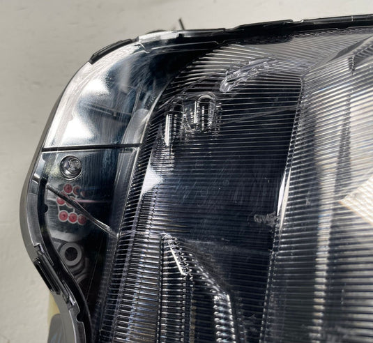 2025 - 2026 HYUNDAI TUCSON FRONT RIGHT SIDE LED HEADLIGHT HEADLAMP 2.5L