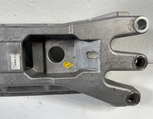 21-25 GENESIS G80 GV70 AWD TRANSMISSION CROSSMEMBER SUPPORT MOUNT 2.5L