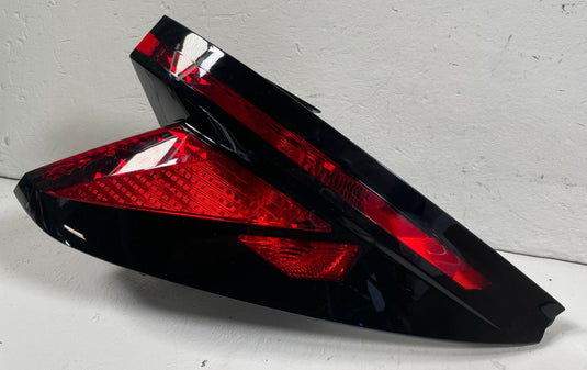 2022-2026 HYUNDAI TUCSON REAR RIGHT PASSENGER SIDE OUTER TAILLIGHT LAMP