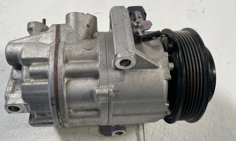 Load image into Gallery viewer, 2022-2025 GENESIS GV70 A/C AC AIR CONDITIONING COMPRESSOR 2.5L # 107580
