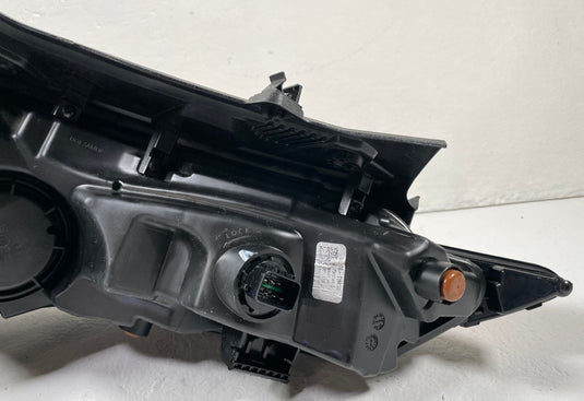2022-2024 HYUNDAI TUCSON RIGHT SIDE LED DRL DAYTIME RUNNING LIGHT 2.5L