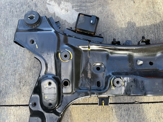 2021 - 2024 KIA K5 FWD FRONT SUBFRAME UNDERCARRIAGE CROSSMEMBER CRADLE