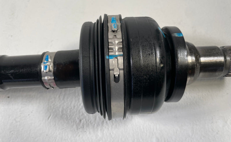 Load image into Gallery viewer, 2021-2025 GENESIS G80 GV70 AWD REAR RIGHT PASSENGER CV AXLE SHAFT 2.5L # 107574

