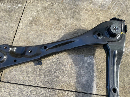 2021 - 2024 KIA K5 FWD FRONT SUBFRAME UNDERCARRIAGE CROSSMEMBER CRADLE
