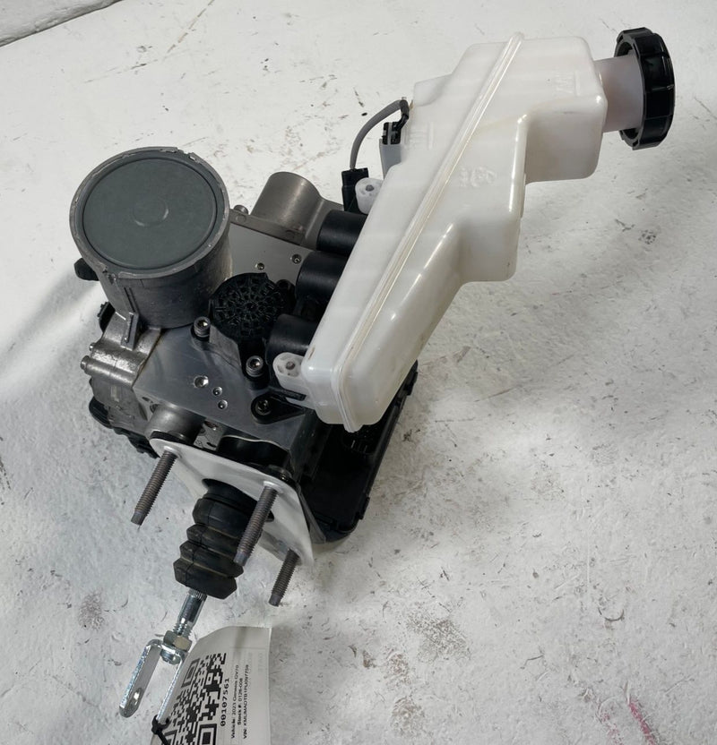 Load image into Gallery viewer, 2023-2025 GENESIS GV70 ANTI LOCK BRAKE BOOSTER ABS PUMP W/ RESERVOIR # 107561
