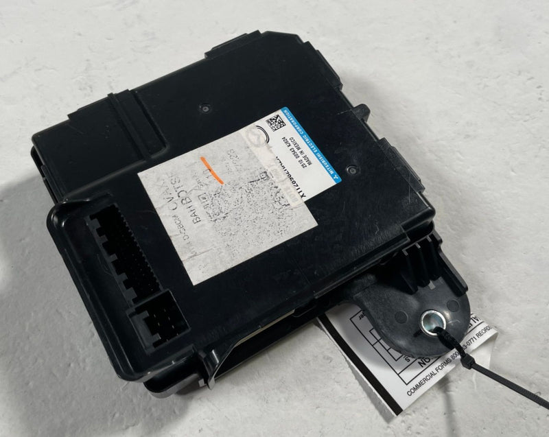 Load image into Gallery viewer, 2023-2025 MAZDA CX-50 NETWORK GATEWAY CONTROL MODULE UNIT TC3M67GM0 # 113098
