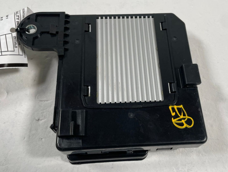 Load image into Gallery viewer, 2023-2025 MAZDA CX-50 NETWORK GATEWAY CONTROL MODULE UNIT TC3M67GM0 # 113098
