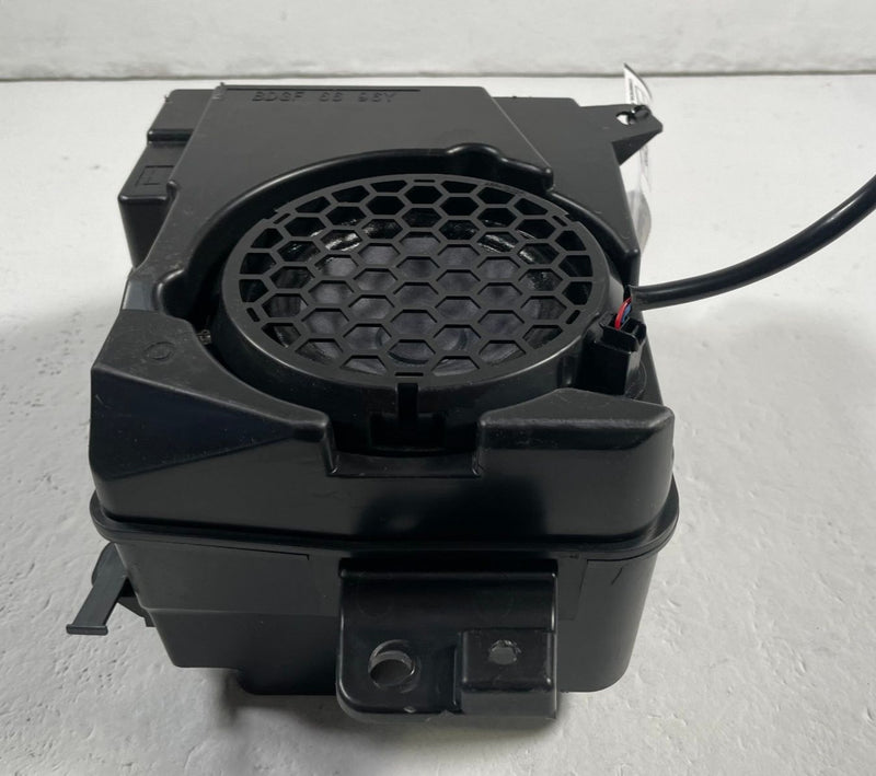 Load image into Gallery viewer, 2023 - 2025 MAZDA CX-50 FRONT LEFT SIDE DOOR AUDIO SPEAKER SUBWOOFER # 113079
