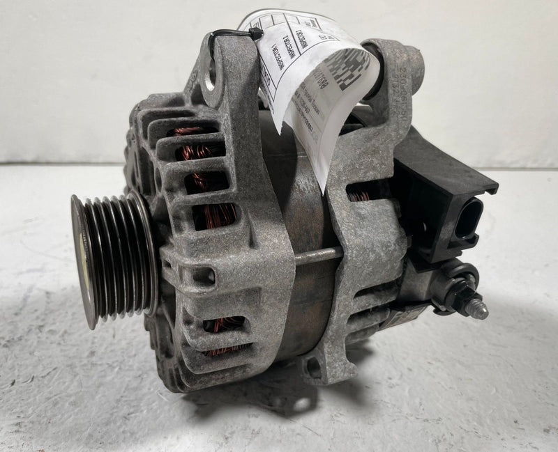 Load image into Gallery viewer, 2023 - 2025 HYUNDAI TUCSON ENGINE ALTERNATOR GENERATOR 37300-2SGD1 # 107680
