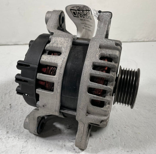 2023 - 2025 HYUNDAI TUCSON ENGINE ALTERNATOR GENERATOR 37300-2SGD1
