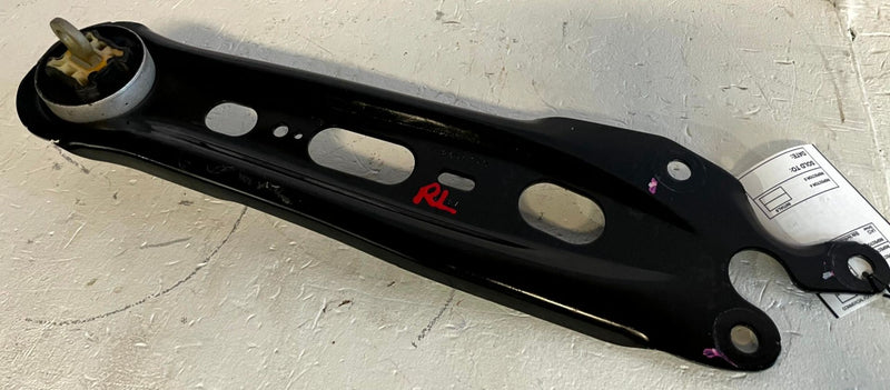 Load image into Gallery viewer, 18-26 CHEVROLET EQUINOX FWD REAR LEFT DRIVER SIDE TRAILING CONTROL ARM # 112397
