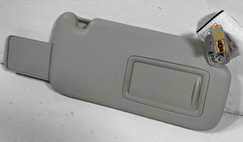 Load image into Gallery viewer, 2023-2025 MAZDA CX-50 FRONT RIGHT PASSENGER SIDE SUN VISOR SUNVISOR GREY #113078

