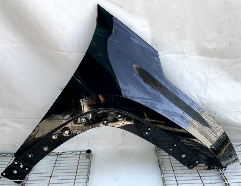 Load image into Gallery viewer, CHEVROLET EQUINOX FRONT RIGHT FENDER PANEL ASSEMBLY BLACK (WA384A) 25-26 #112418
