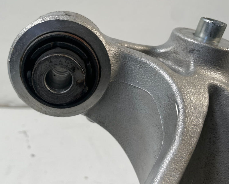Load image into Gallery viewer, 22-25 HONDA CIVIC REAR LEFT DRIVER SIDE SPINDLE KNUCKLE W/ BEARING HUB # 110370
