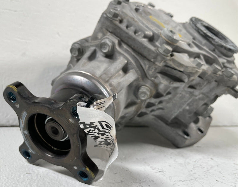 Load image into Gallery viewer, 21-25 HYUNDAI TUCSON AWD AUTO TRANSMISSION TRANSFER CASE 46K MILES 2.5L # 107679
