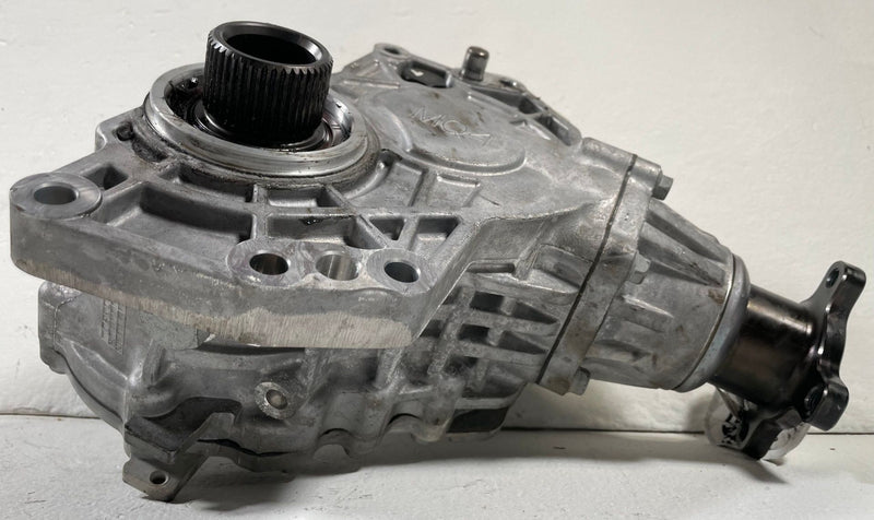 Load image into Gallery viewer, 21-25 HYUNDAI TUCSON AWD AUTO TRANSMISSION TRANSFER CASE 46K MILES 2.5L # 107679
