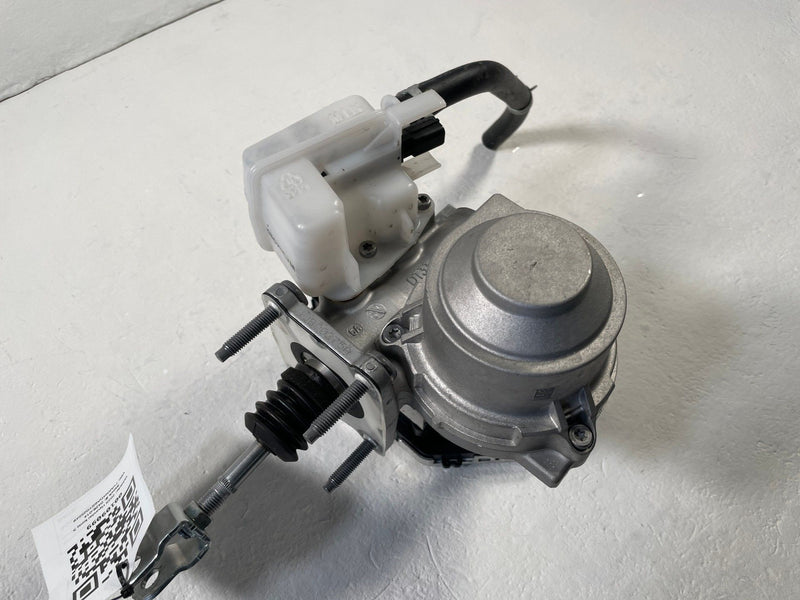 Load image into Gallery viewer, 25-26 HYUNDAI IONIQ 5 POWER BRAKE BOOSTER MASTER CYLINDER W/ ABS MODULE # 109099
