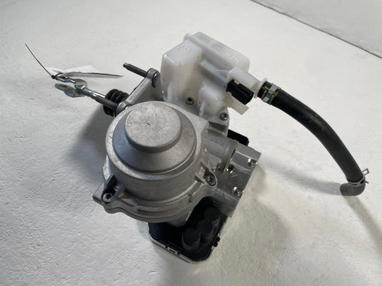 25-26 HYUNDAI IONIQ 5 POWER BRAKE BOOSTER MASTER CYLINDER W/ ABS MODULE