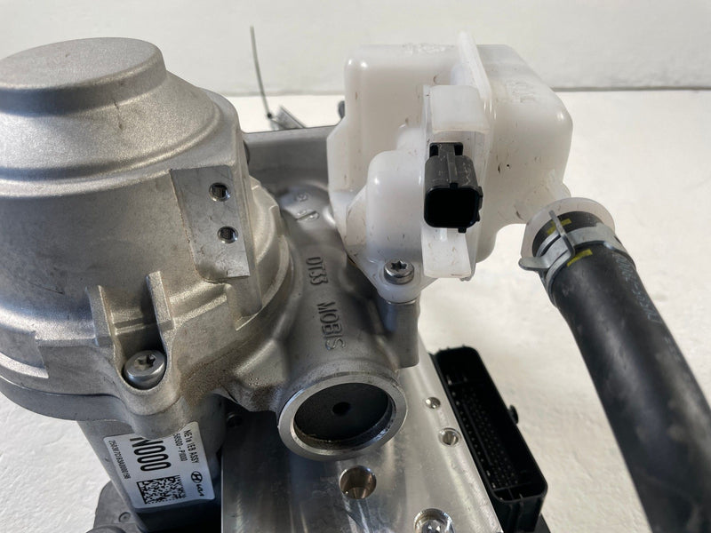 Load image into Gallery viewer, 25-26 HYUNDAI IONIQ 5 POWER BRAKE BOOSTER MASTER CYLINDER W/ ABS MODULE # 109099
