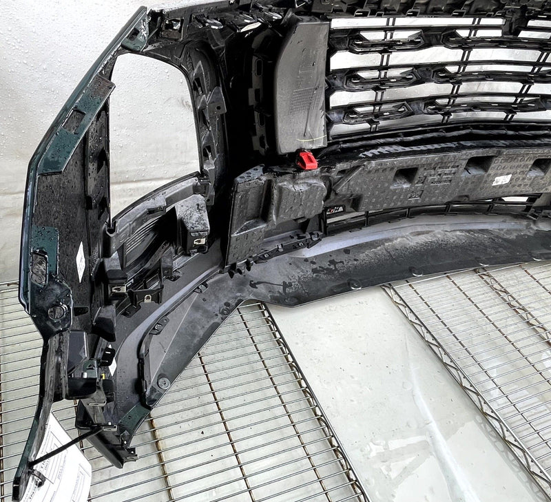 Load image into Gallery viewer, CHEVROLET EQUINOX FRONT BUMPER COVER ASSEMBLY BLACK (WA384A) 2025-2026 # 112388
