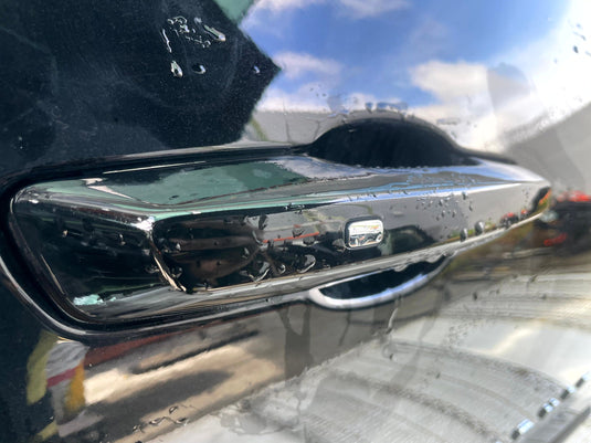 CHEVROLET EQUINOX FRONT RIGHT DOOR SHELL ASSEMBLY BLACK (WA384A) 25-26