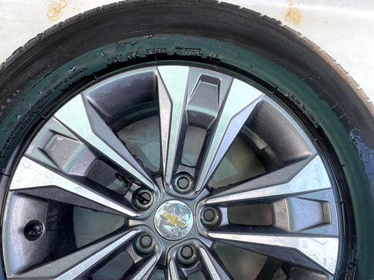 CHEVROLET EQUINOX LT 17x7-1/2 5 DOUBLE SPOKE ALLOY WHEEL RIM W/TIRE 25-26 112417