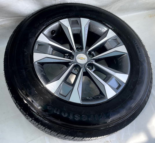 CHEVROLET EQUINOX LT 17x7-1/2 5 DOUBLE SPOKE ALLOY WHEEL RIM W/TIRE 25-26 112390
