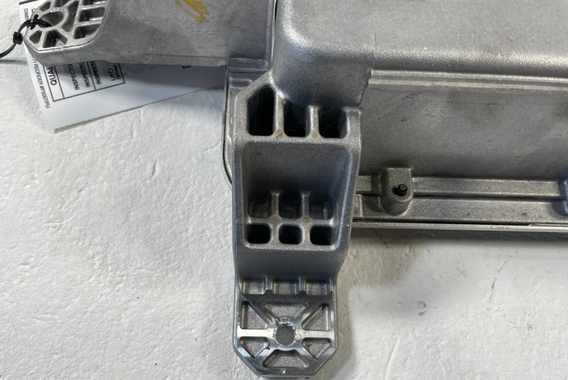 Load image into Gallery viewer, 2025- 2026HYUNDAI IONIQ 5 RWD HIGH VOLTAGE JUNCTION BOX CONTROL UNIT # 109094
