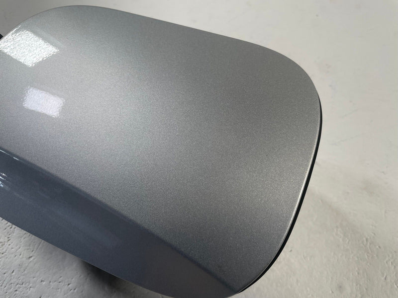 Load image into Gallery viewer, 2023-2025 HYUNDAI PALISADE FUEL TANK FILLER POCKET DOOR LID COVER SILVER #111840
